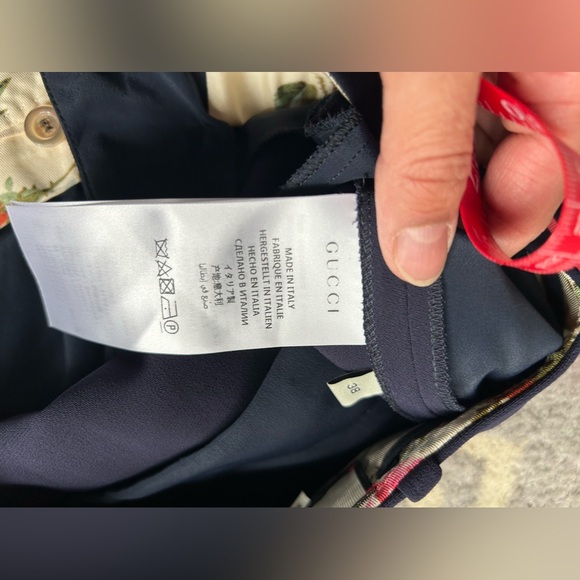 Gucci Size 38 (size 8) Navy Blue Pants - Picture 8 of 10